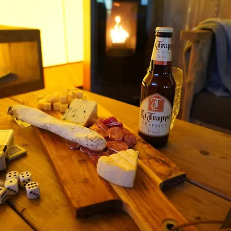 Luxe Glamping Met Eigen Badkamer Voor 5 Personen Bashful Luxusní stan Behelp