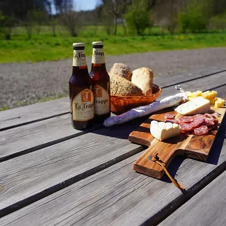 Luxe Glamping Met Eigen Badkamer Voor 5 Personen Bashful Luxusní stan *