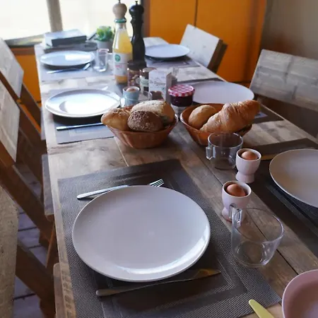 Luxe Glamping Met Eigen Badkamer Voor 5 Personen Bashful Behelp